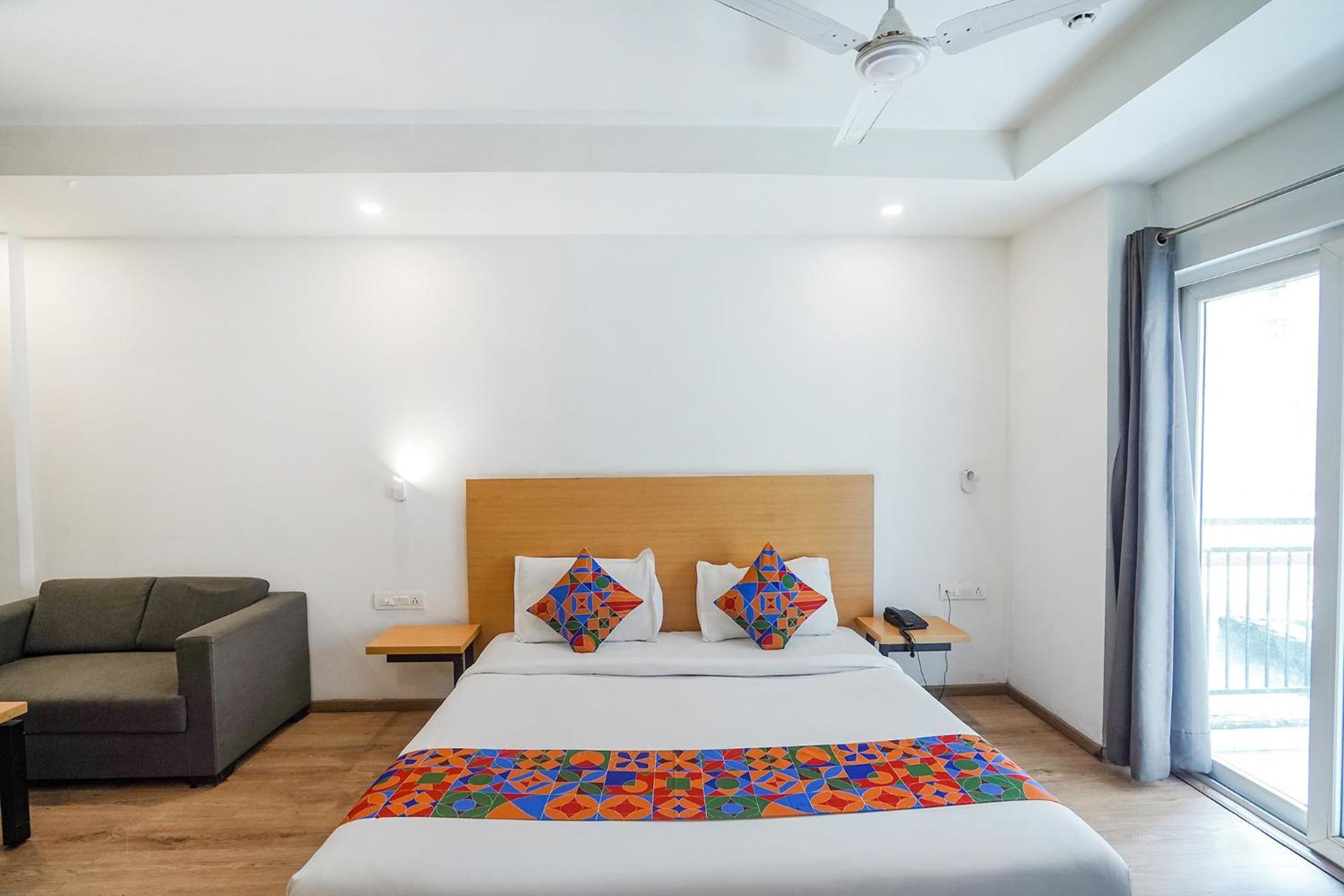 Fabhotel Prime Cloud 9 Ghaziabad Εξωτερικό φωτογραφία